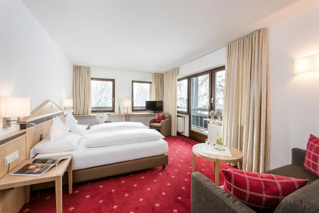 Cresta.Alpin.Sport.Hotel Lech am Arlberg Phòng bức ảnh